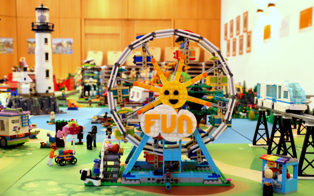 Bunte Steine und kreative Köpfe